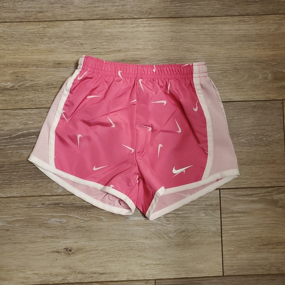 Nike Other - Girls Nike shorts sz 4T